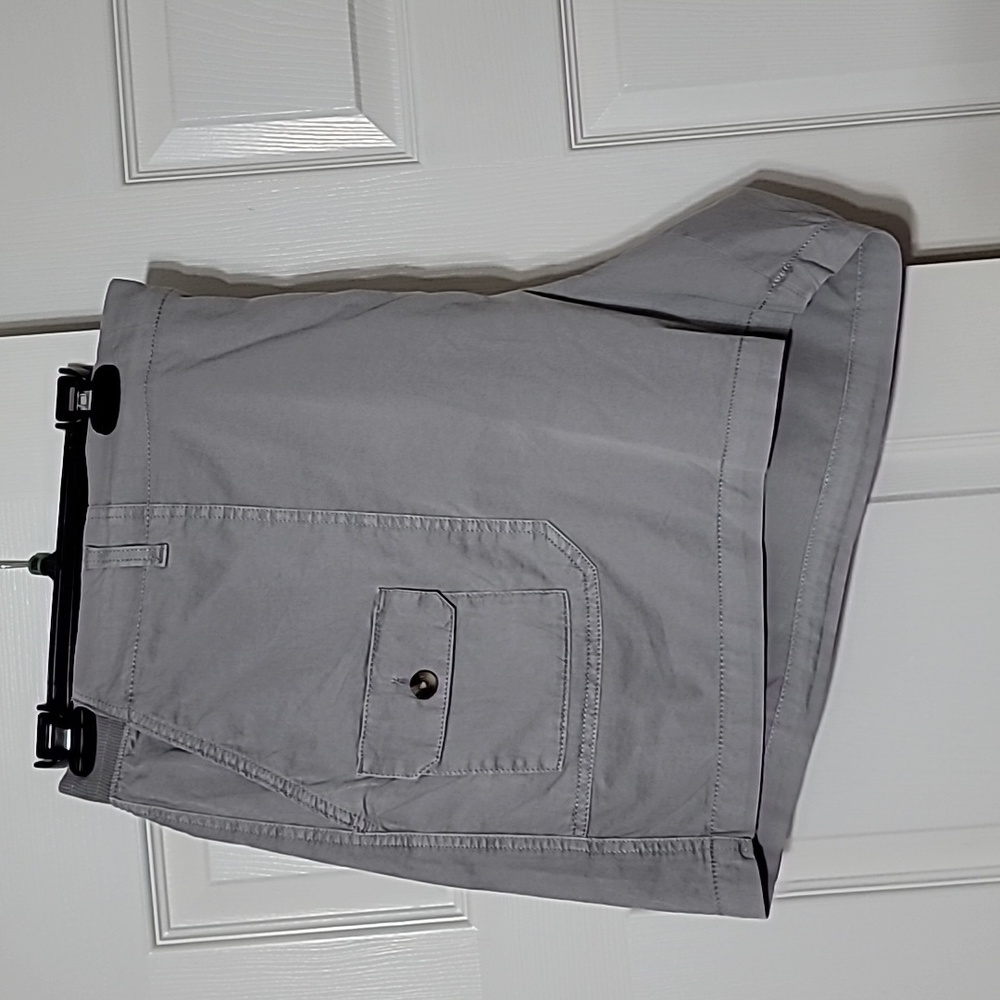 Sonoma womens shorts grey size 26